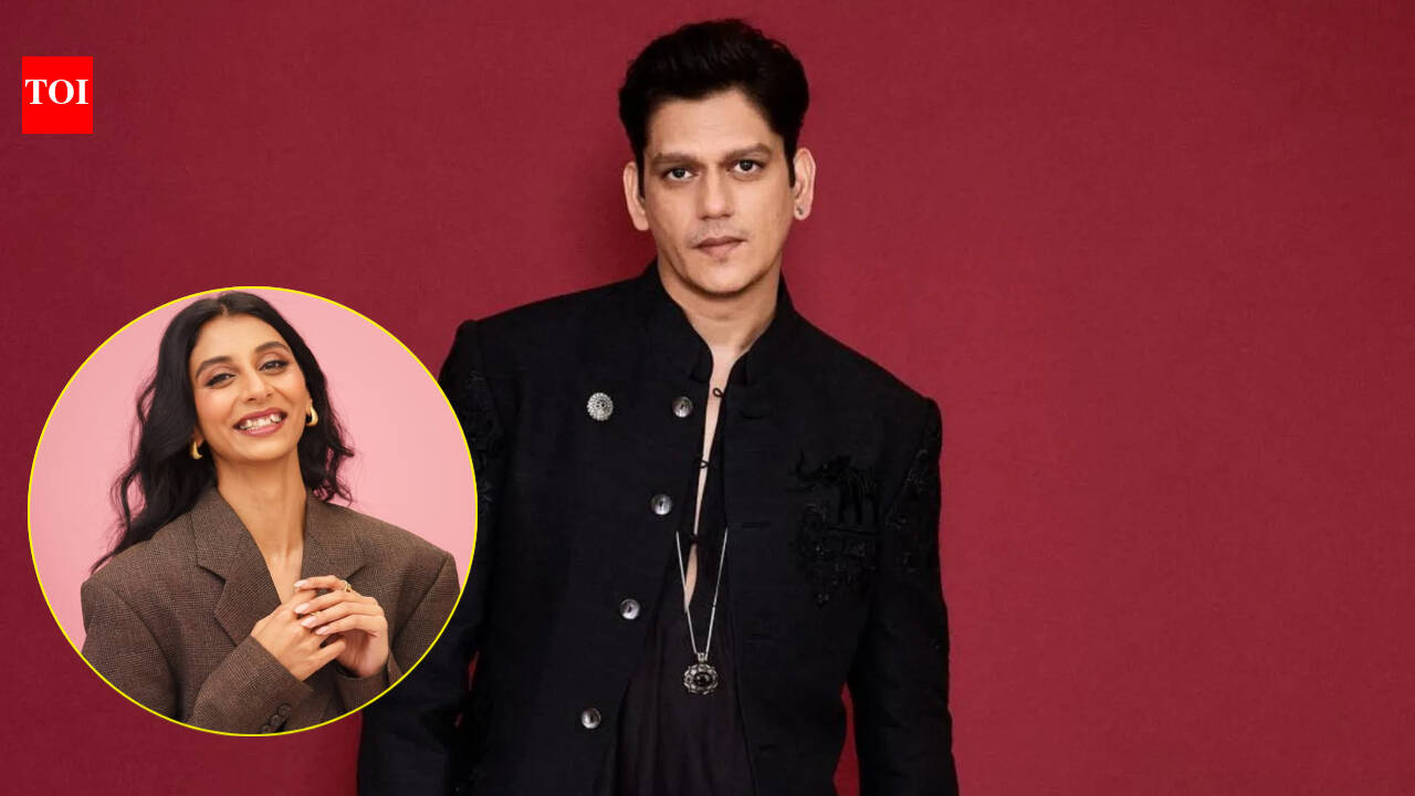 'Terrible compliments': Vijay Varma SUBTLY HITS BACK after Dolly Singh calls him 'Nation's biggest red flag' on stage at IFFM 2026 | Hindi Movie News