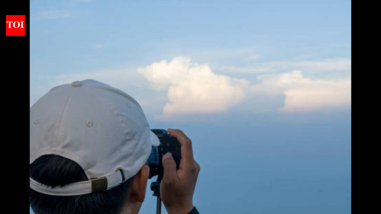 23-year-old lands ‘dream job’ paying Rs 8.5 lakh to watch clouds, film videos and live in the mountains
