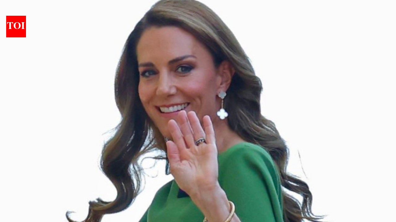Kate Middleton: Inspirational quote of the day by Kate Middleton: "I really hope I can make a difference, even in the smallest way. I am looking forward to helping as much as I can."