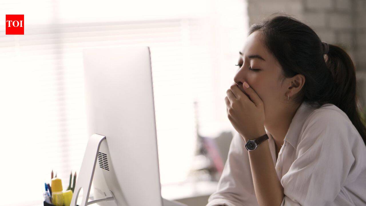 Why do you feel sleepy after eating? Why sleepiness occurs after eating