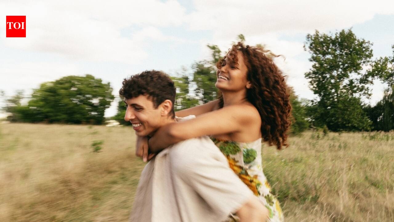 5 dating app habits that can quietly sabotage a promising relationship |