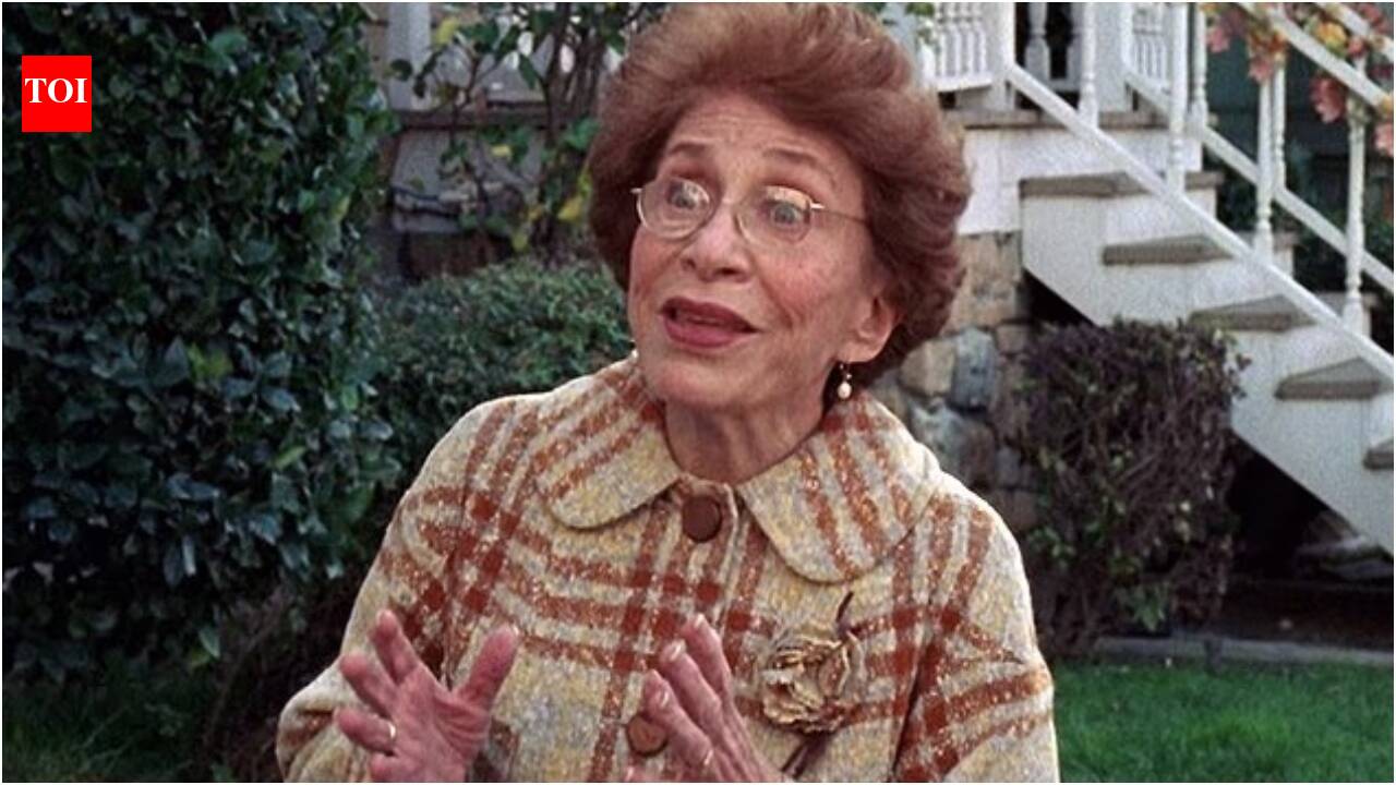 Actress Bunny Levine passes away at 97; appeared in 'Shameless', 'Gilmore Girls', 'Don't Mess With the Zohan' and more | English Movie News