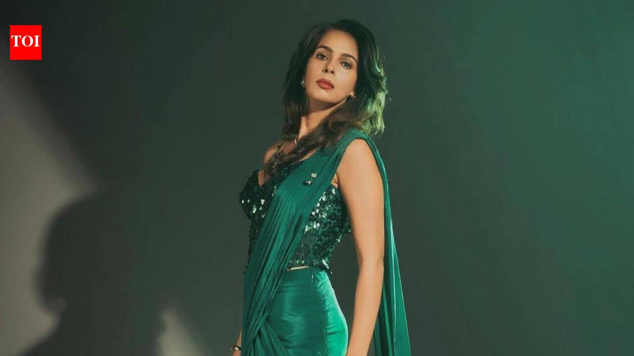 Mallika Sherawat was married at 21: Here's everything about her ex-husband Karan Singh Gill and why they split |