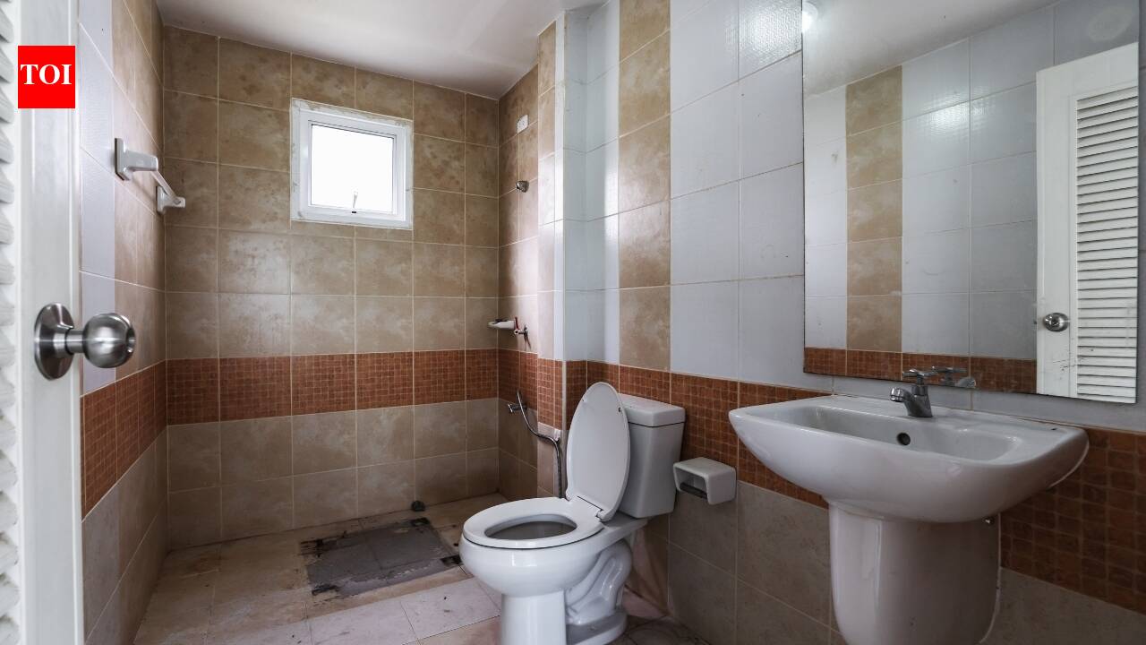 Germ Hotspots In Bathroom: 7 germ hotspots in your bathroom you probably forget to clean