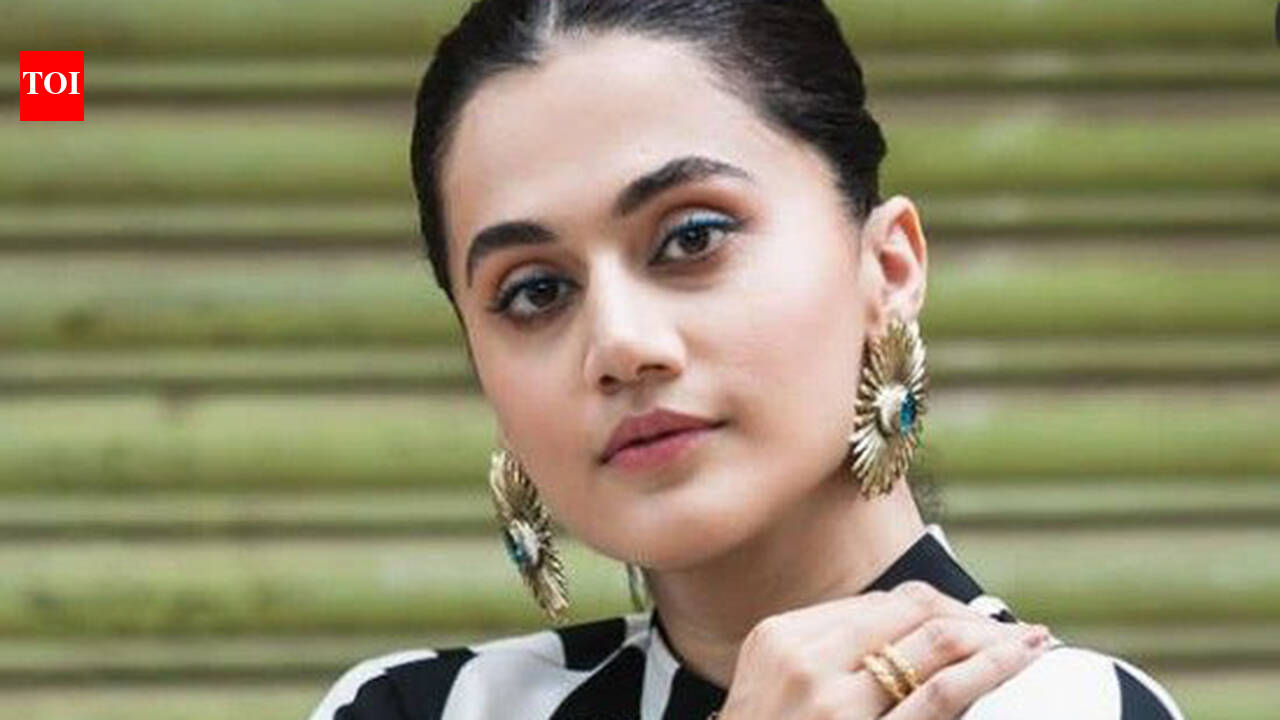 Taapsee Pannu BREAKS silence on Kangana Ranaut’s ‘upbringing’ remark: 'Aap khatam kyun nahi hone dete yeh baat?' | Hindi Movie News