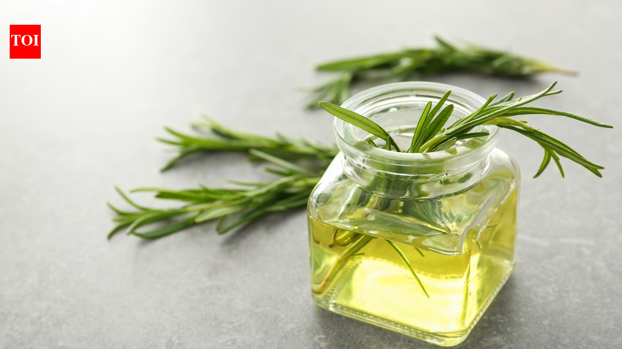 Rosemary Aroma Jar: Rosemary aroma jar: Easy DIY home freshener to freshen up your room on a budget and add a festive touch