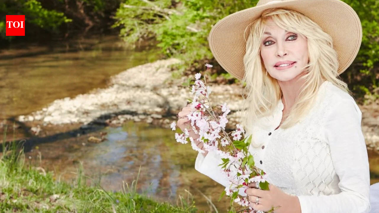 Dolly Parton’s sister Stella Parton reveals singer's SELFLESS request amid secret cancer battle |