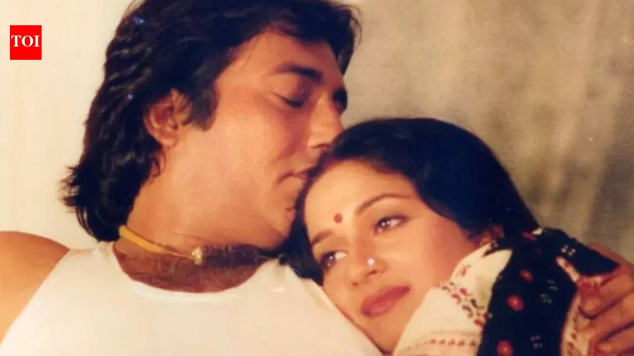 Vinod Khanna reportedly took a pay cut at age 41 for an intimate scene with 21-year old Madhuri Dixit in 'Dayavan', lost control and kept kissing her, Feroz Khan paid Rs 1 crore to retain that scene |