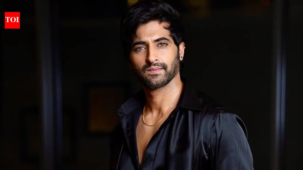 Toxic Film: 'We made the film we wanted': Akshay Oberoi addresses backlash over ‘Toxic’ amid mixed reviews, heaps praise on Yash, saying 'Boss is like a walking-talking industry of his own' | Hindi Movie News