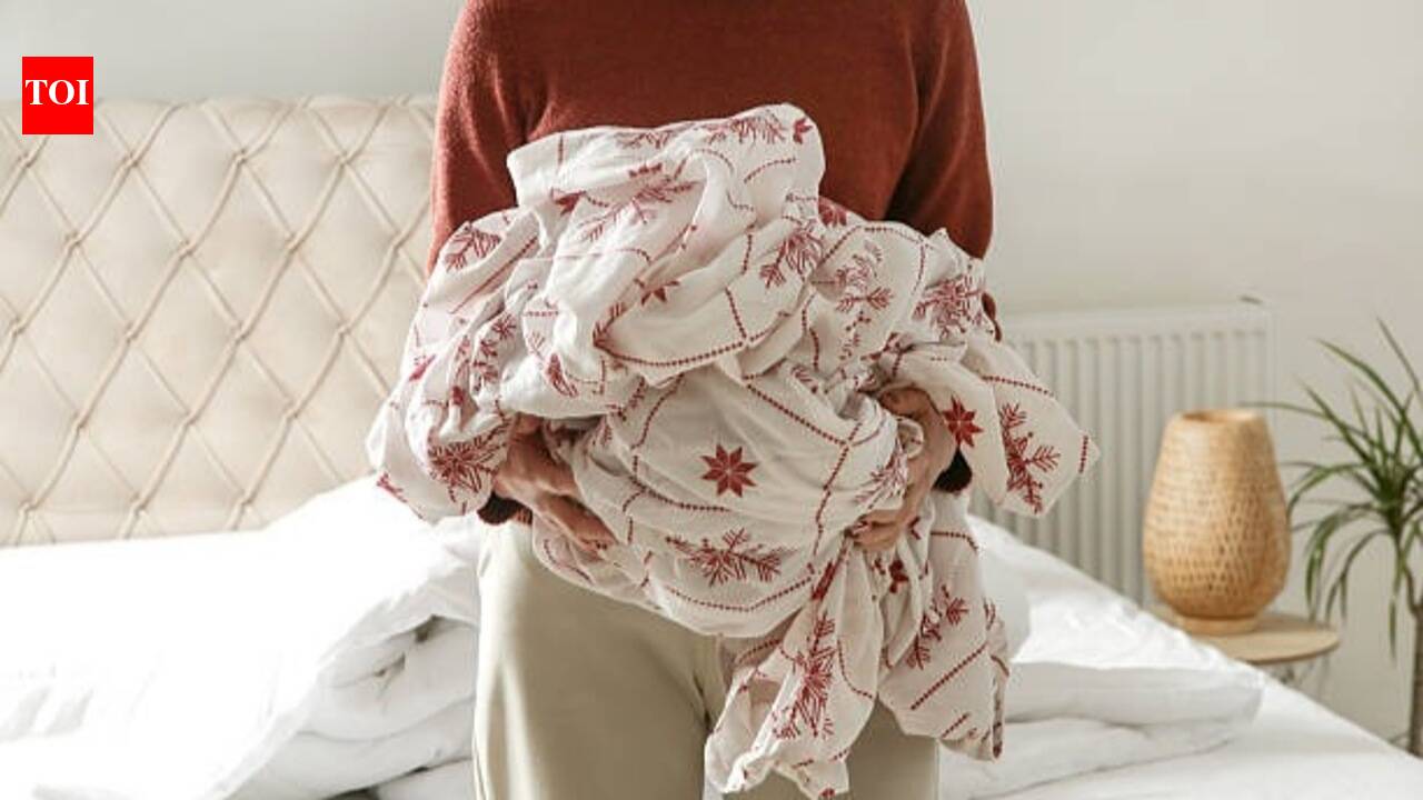 Old Bedsheets Repurpose Ideas: Don't throw away old bedsheets: 7 surprisingly useful things you can make from them