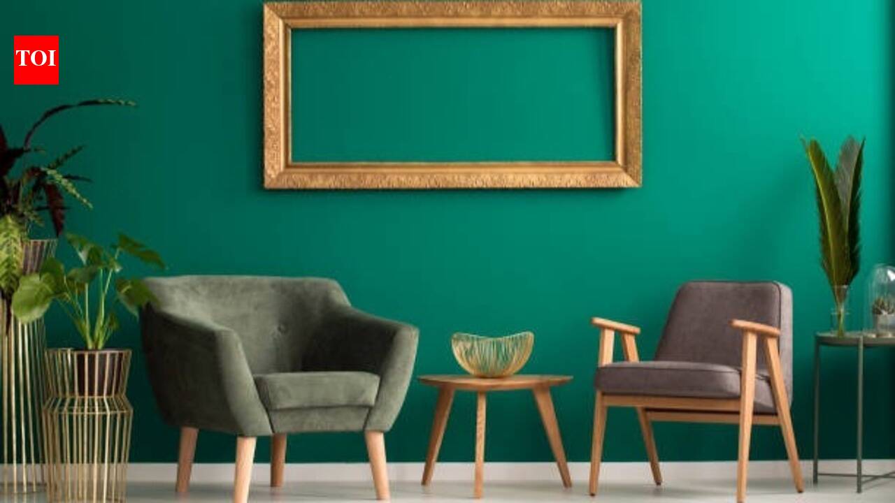 DIY: Have an empty wall? This no-drill home décor hack can transform your space in just an afternoon |