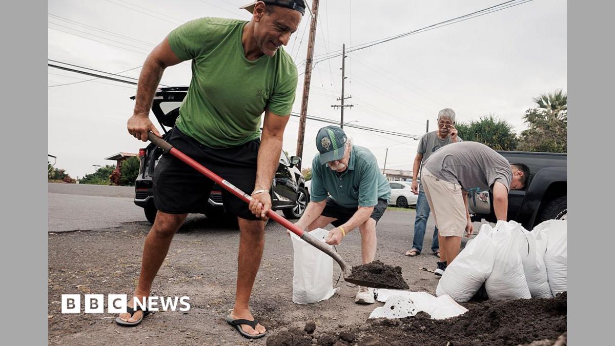 Storm Lala: Hawaii braces for potential first direct hit by a hurricane in 34 years
