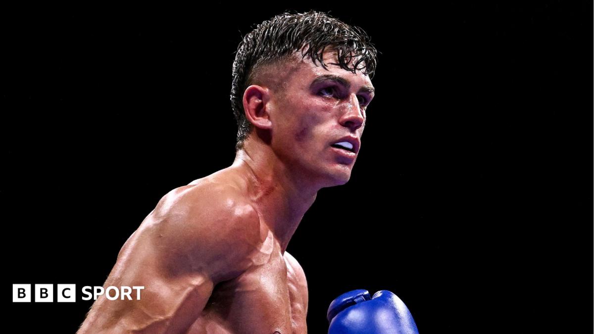 Lee Reeves: Irish boxer in 'critical but stable' condition after Dublin fight