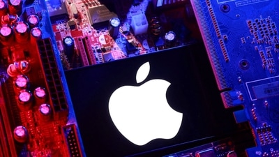 What if you bought apple stock 10 years ago? Here's what $10,000 would be worth today