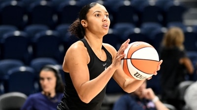 Is Azzi Fudd playing tonight vs Valkyries or is she still injured? Check Wings star's status ahead of WNBA clash