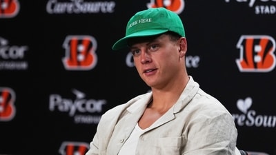 Joe Burrow sends Bengals warning as rumored girlfriend Olivia Ponton’s Hawaii post sparks fan frenzy