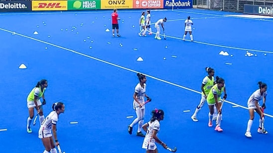 IND W vs ENG W LIVE Score, FIH World Cup 2026: Deadlock remains as third quarter comes to an end