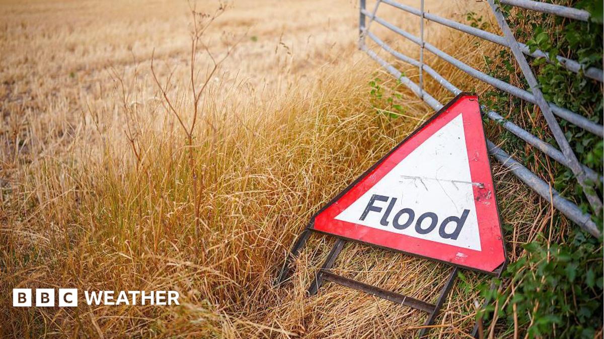 Downpours continue for UK with risk of flash flooding