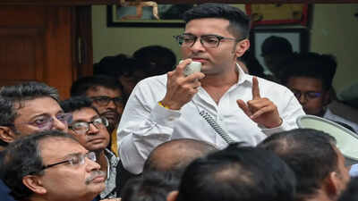 Land-grab case: Supeme Court grants interim bail to Abhishek's PA | India News
