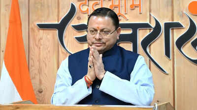 CM Dhami inaugurates self-help group stalls under Sashakt Behna Utsav Yojana in Dehradun | India News