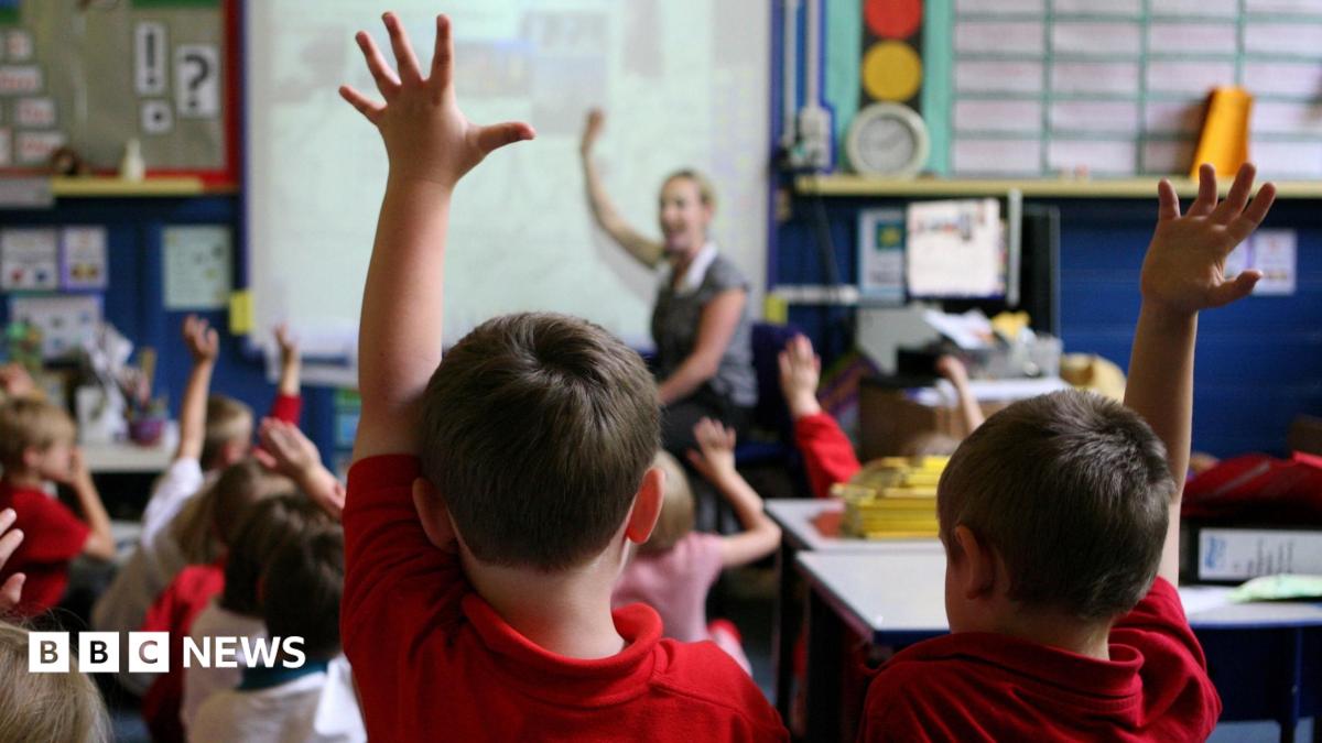 Urgent action needed to stop teachers quitting, says Liberal Democrats