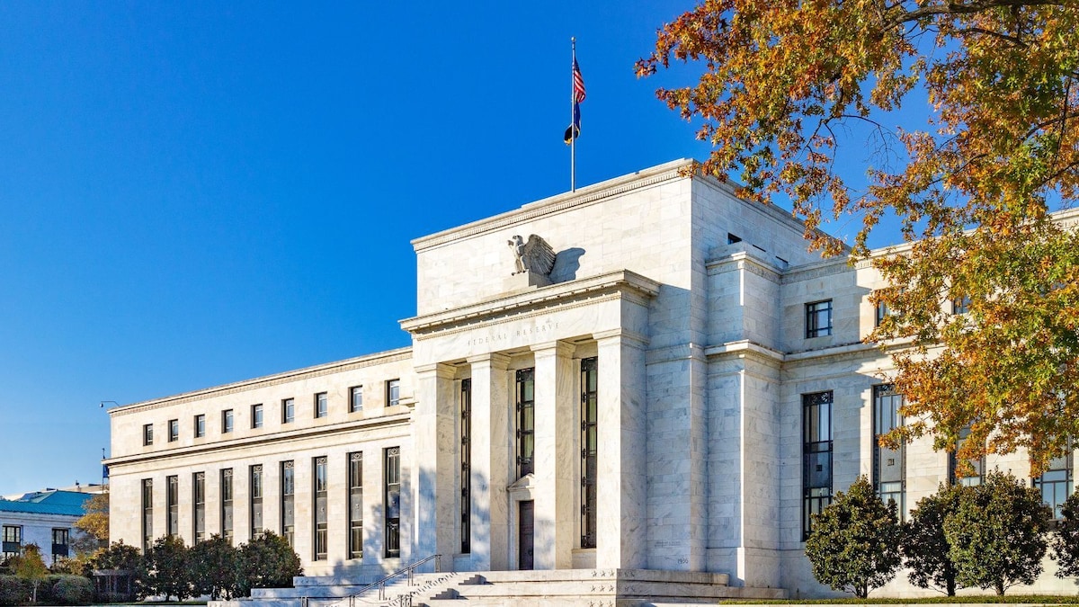 Fed may stay put for now, shallow hike cycle possible later this year: 3R Investment CIO