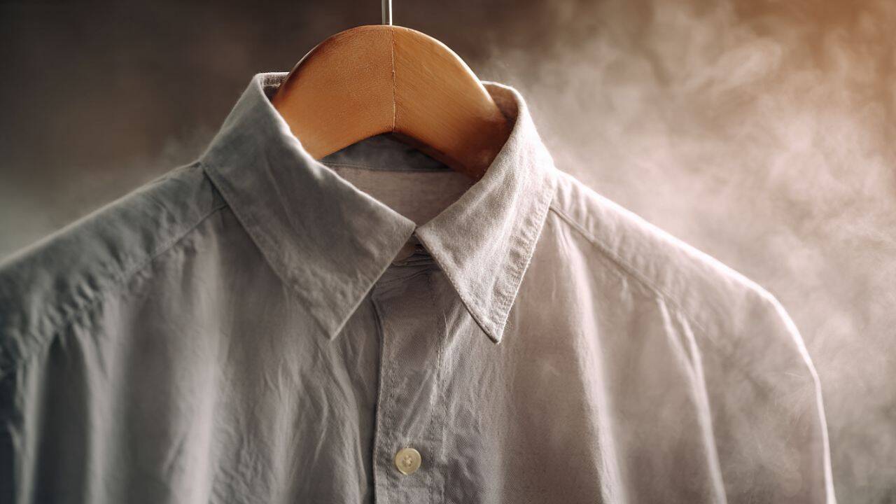 5 simple ways to remove wrinkles from clothes without using an iron |