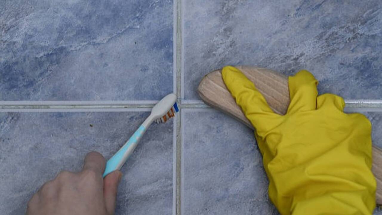 7 easy ways to remove dirt and stains