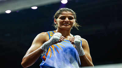 CWG 2026: World champion Jaismine Lamboria beats Michaela Walsh to win Women's 57kg Boxing Gold | Commonwealth Games News