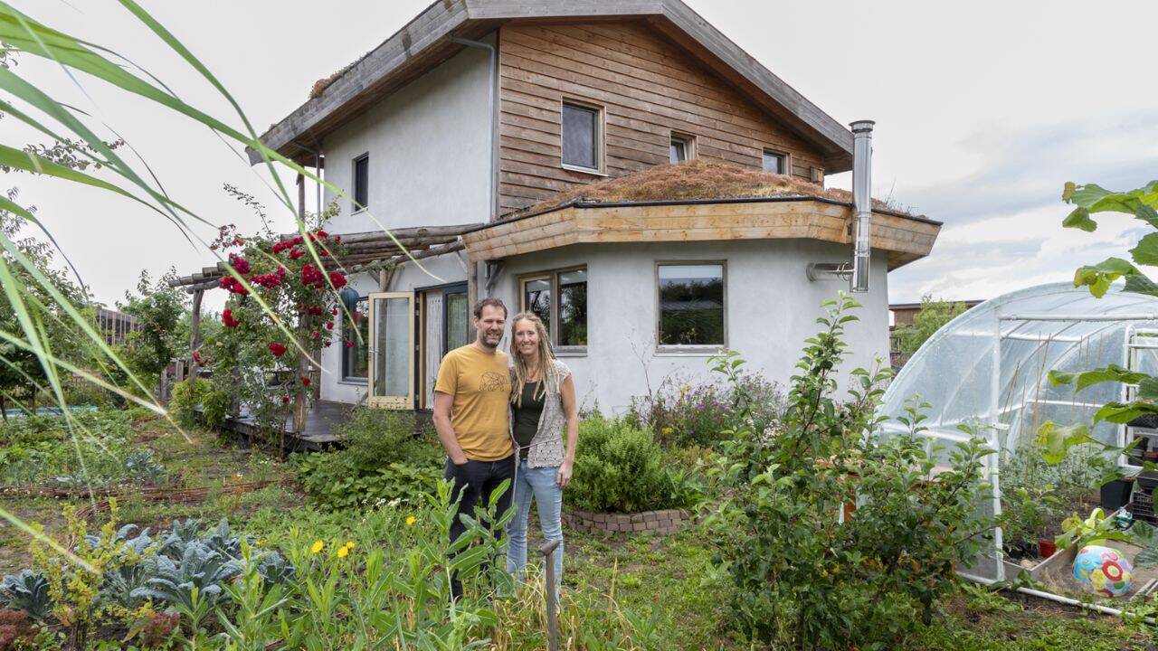 A town in the Netherlands will not let you live there unless you grow food on at least half of your land