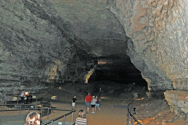In 1981, scientists poured fluorescent dye into Kentucky sinkholes to map Mammoth Cave’s hidden plumbing; they found about 60% of its aquifer extended beyond park boundaries |