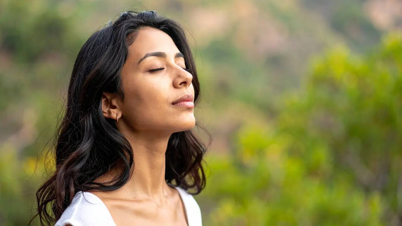 End your day on a calmer note with these 5 simple evening rituals