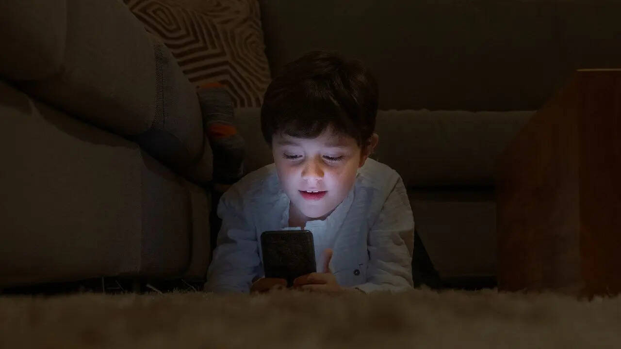 Want your child to spend less time on screens? 5 gentle parenting tips that can help without fights, tears and daily tantrums