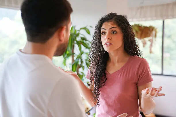 5 signs you have a TOXIC wife