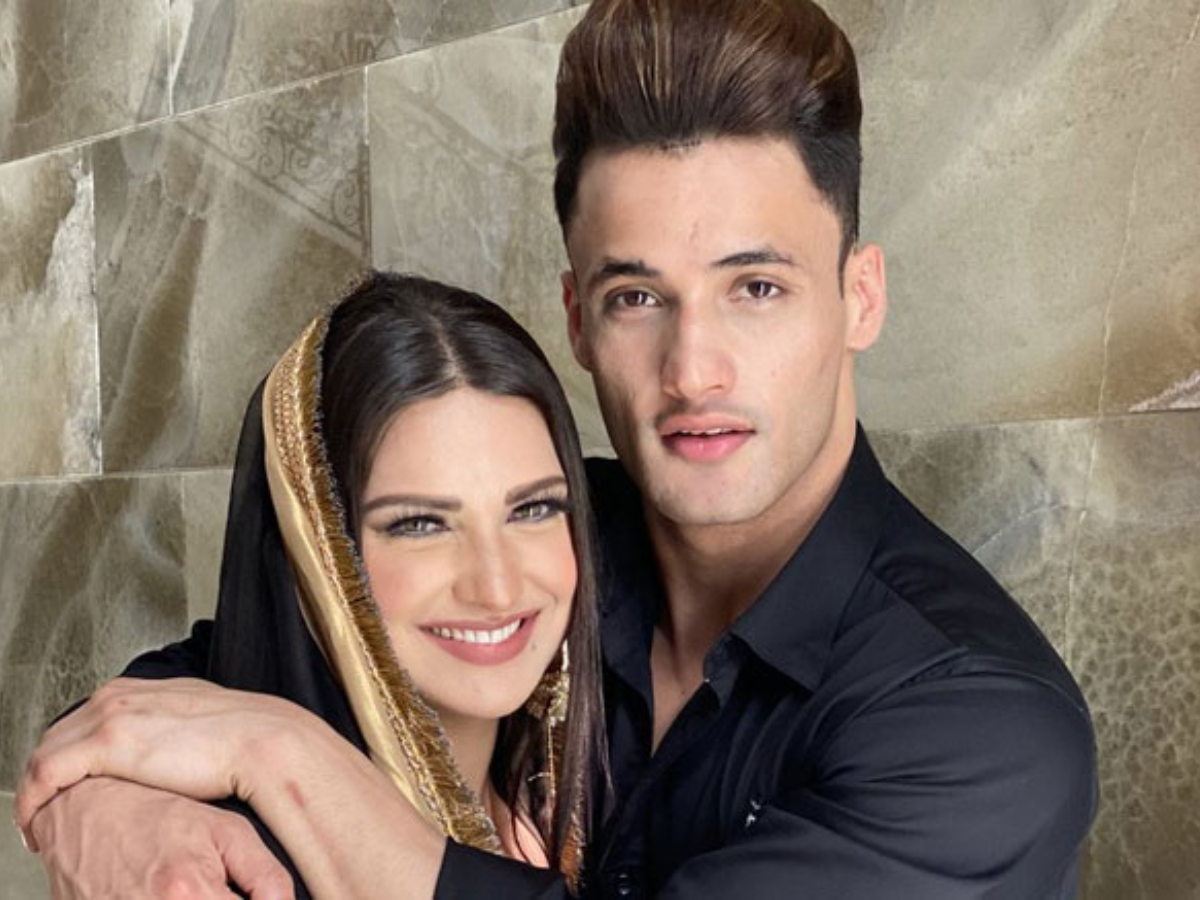 ‘They don’t love you, they love your name’:Asim Riaz takes explosive dig at ex Himanshi Khurana, calls her a ‘fame digger’