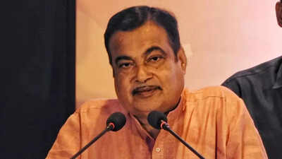 No intention to quit politics, Nitin Gadkari clarifies | India News