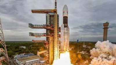 Reusable Rockets: Why everyone wants a rocket that comes back