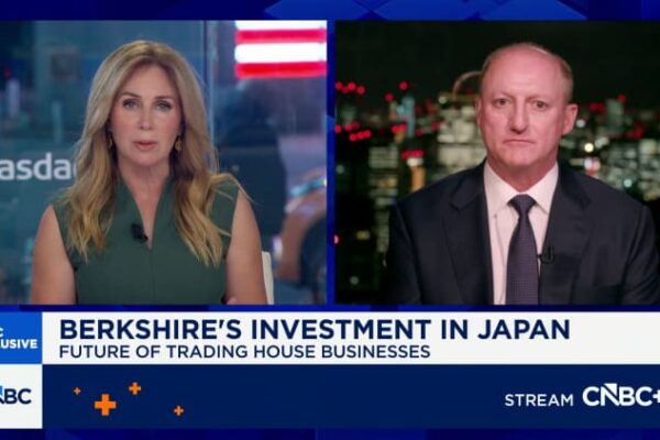 Berkshire CEO says Japanese bond yields not a challenge for trading houses