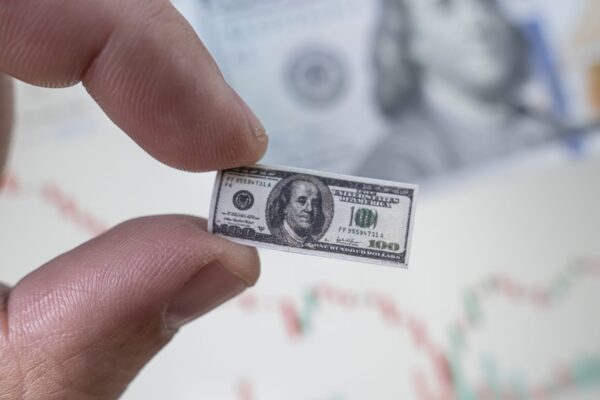 Inflation is outpacing wage growth again, squeezing Americans’ paychecks