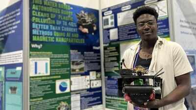 A 17-year-old Canadian student built an AI-powered water robot that uses magnetic liquid to find plastic without harming aquatic life |