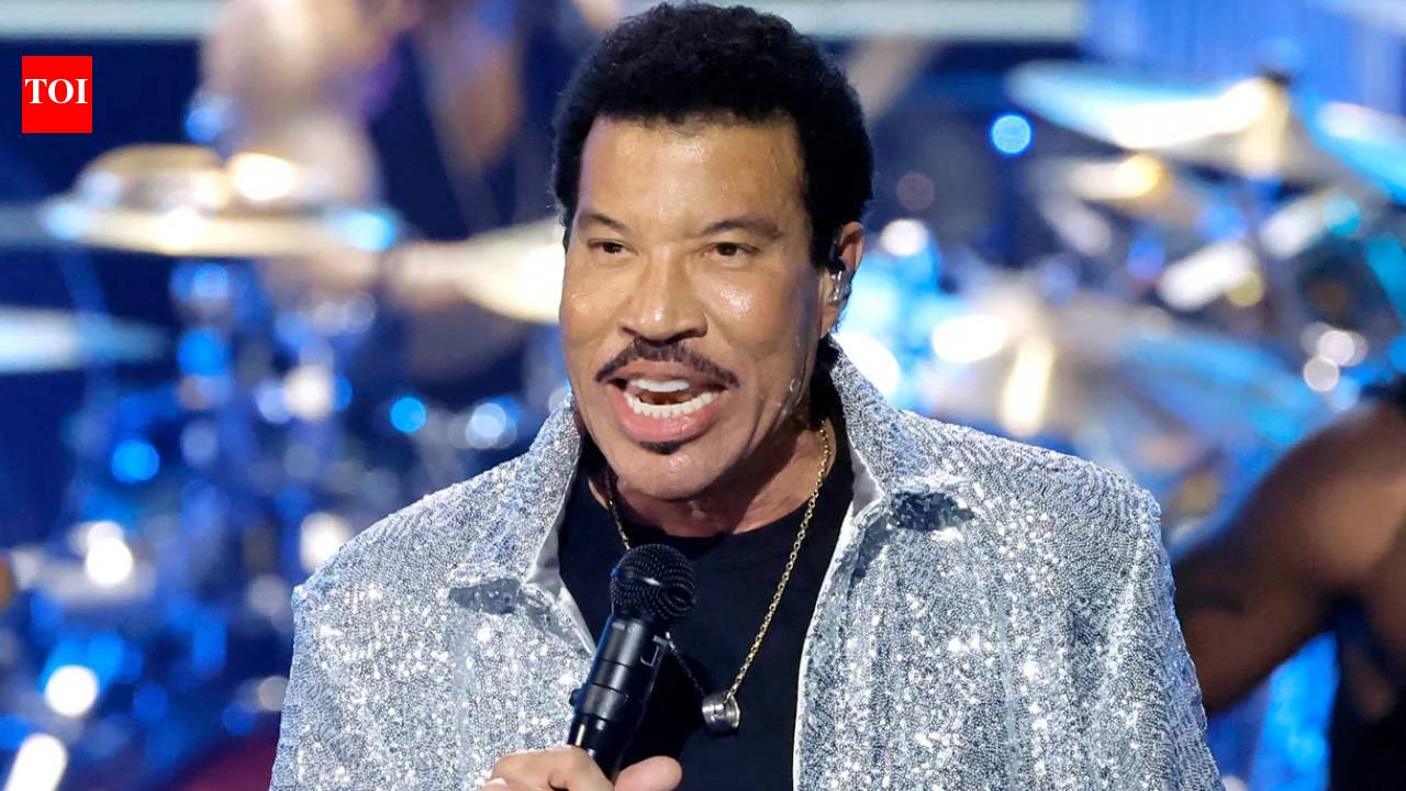 Lionel Richie hospitalized in ICU after St Louis concert, doctors investigate possible dehydration after 77-year-old singer reportedly needed a chair during All Night Long | English Movie News