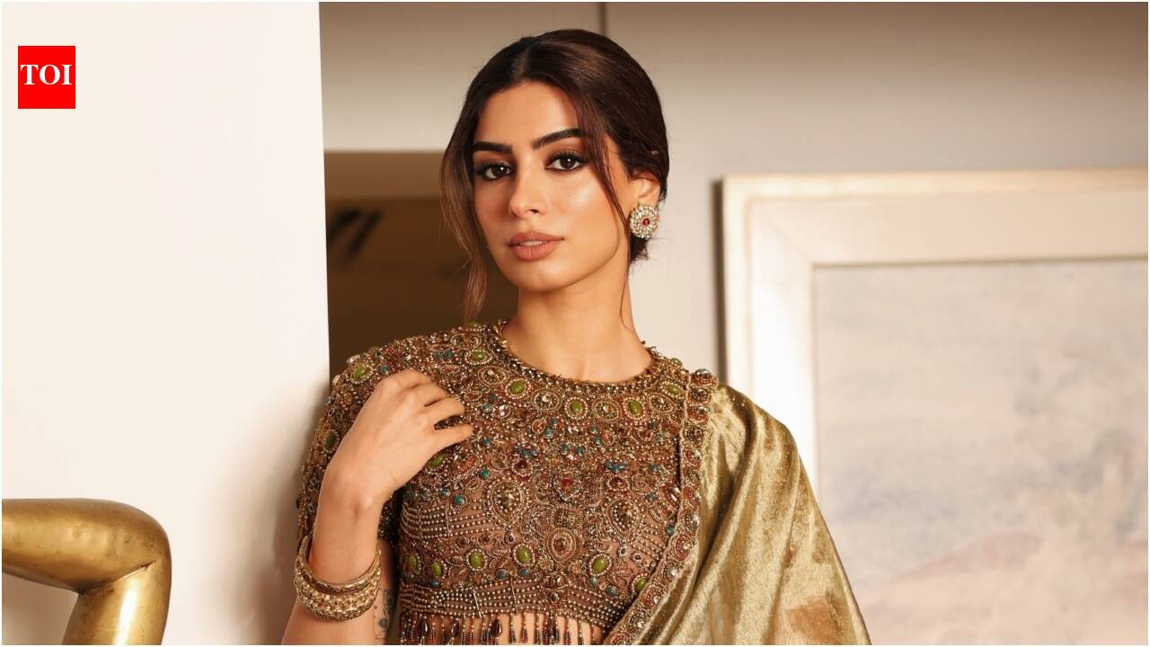 Boney Kapoor's daughter Khushi Kapoor buys 180 sq.ft NEW property in Bandra West - Check Price |