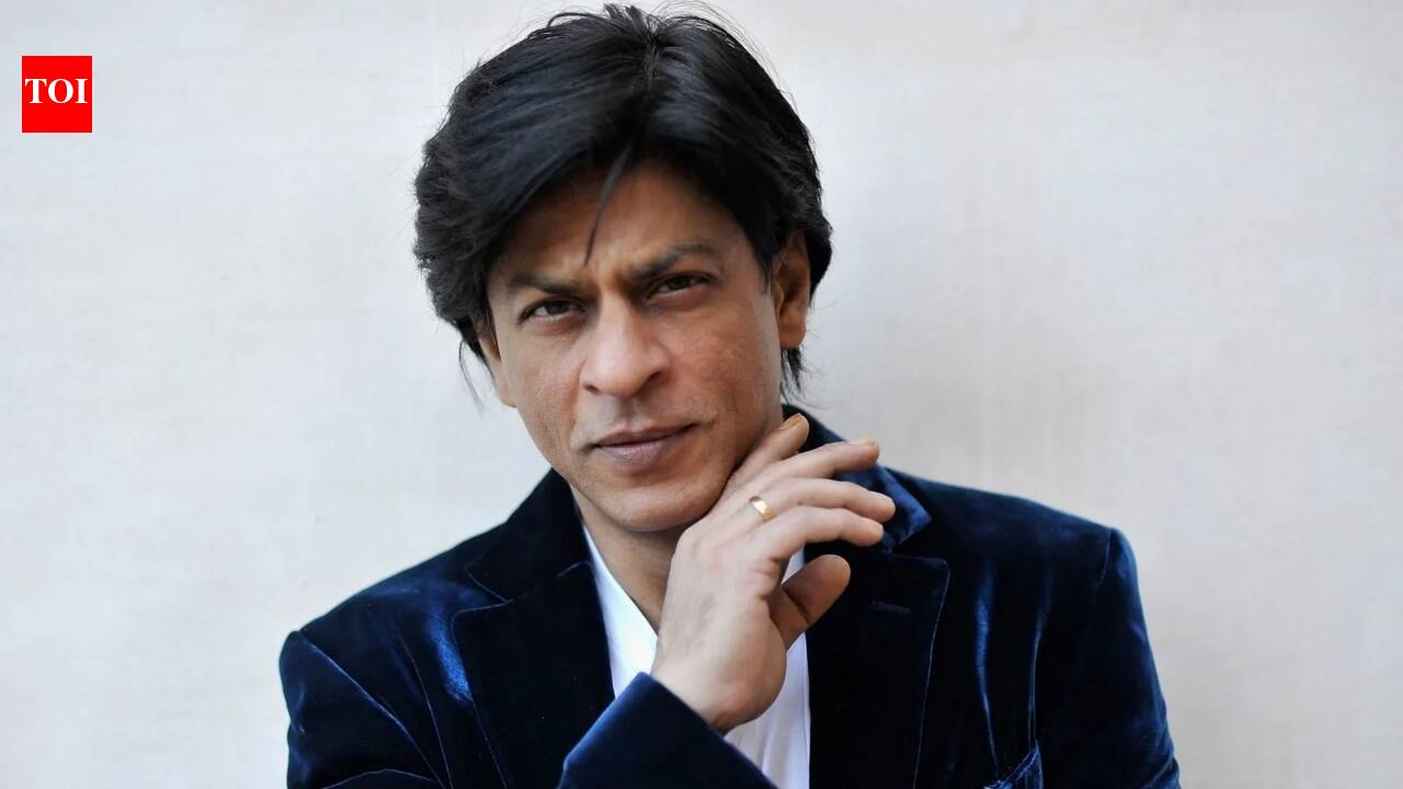 'Shah Rukh Khan said I'm a Pathaan, just shoot me if you want,' Sanjay Gupta recalled how the superstar refused to bow down to underworld threats |