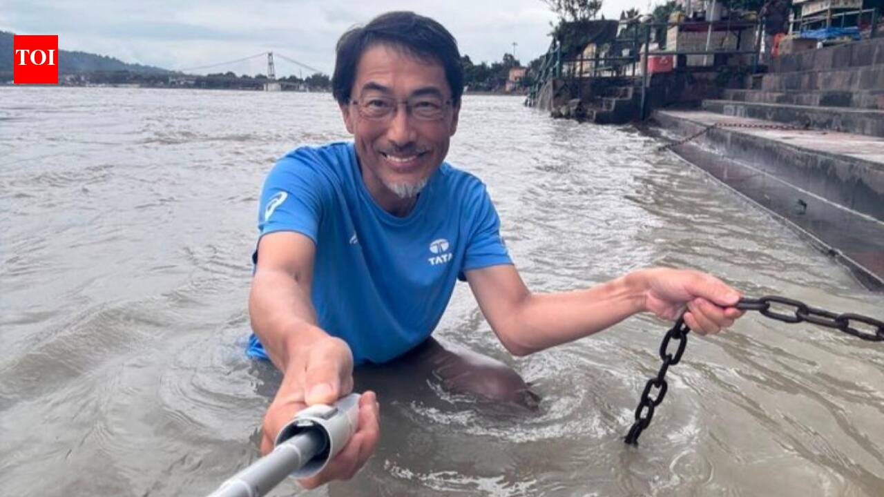 Japanese ambassador ONO Keiichi takes three dips in Ganga; his post wins hearts online |