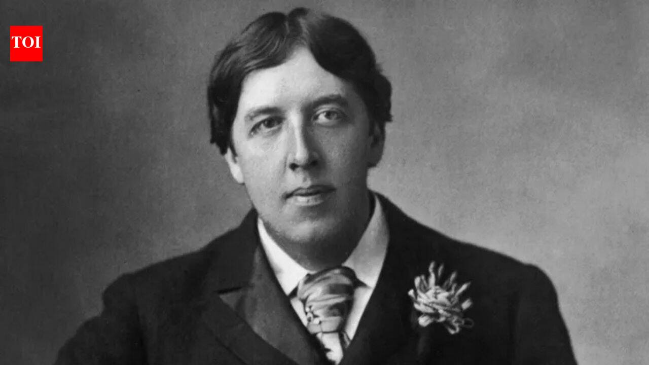 Quote of the Day by Oscar Wilde: “Be yourself; everyone else is already taken.” His view on authenticity, confidence and being unapologetically yourself |