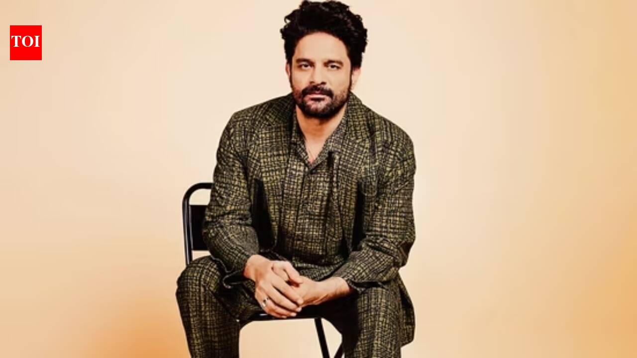 'Drishyam 3' star Jaideep Ahlawat's lesser-known facts: Wanted to join Army; failed SSB interview; trained at FTII; here's how he became an actor | Hindi Movie News