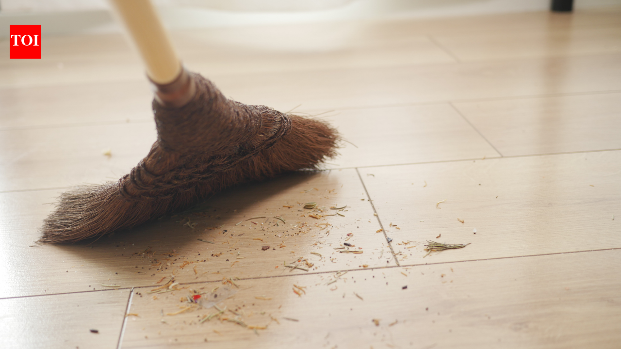 Dust Sources In The Home: Why your house gets dusty so quickly even after regular cleaning: 7 overlooked sources that are causing dirt in plain sight