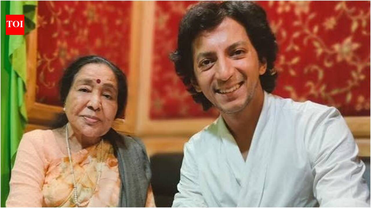 Anshuman Jha reveals Asha Bhosle's EXCITED reaction after seeing footage of her final song, recorded at 90: 'Childlike joy she had when she was singing' |