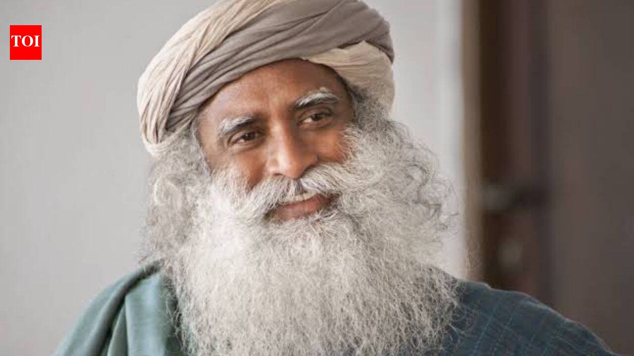 Sadhguru: Quote of the day by Sadhguru: "Spirituality is not about becoming special, it is about becoming one with everything."; What does the yogi advise on understanding the real meaning of spirituality