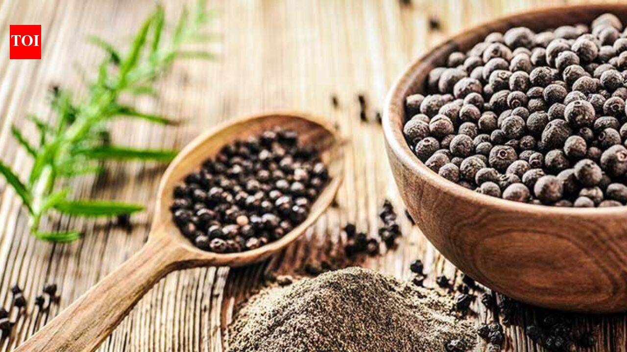 Just a pinch of black pepper can change what your body gets from food: Here’s the science